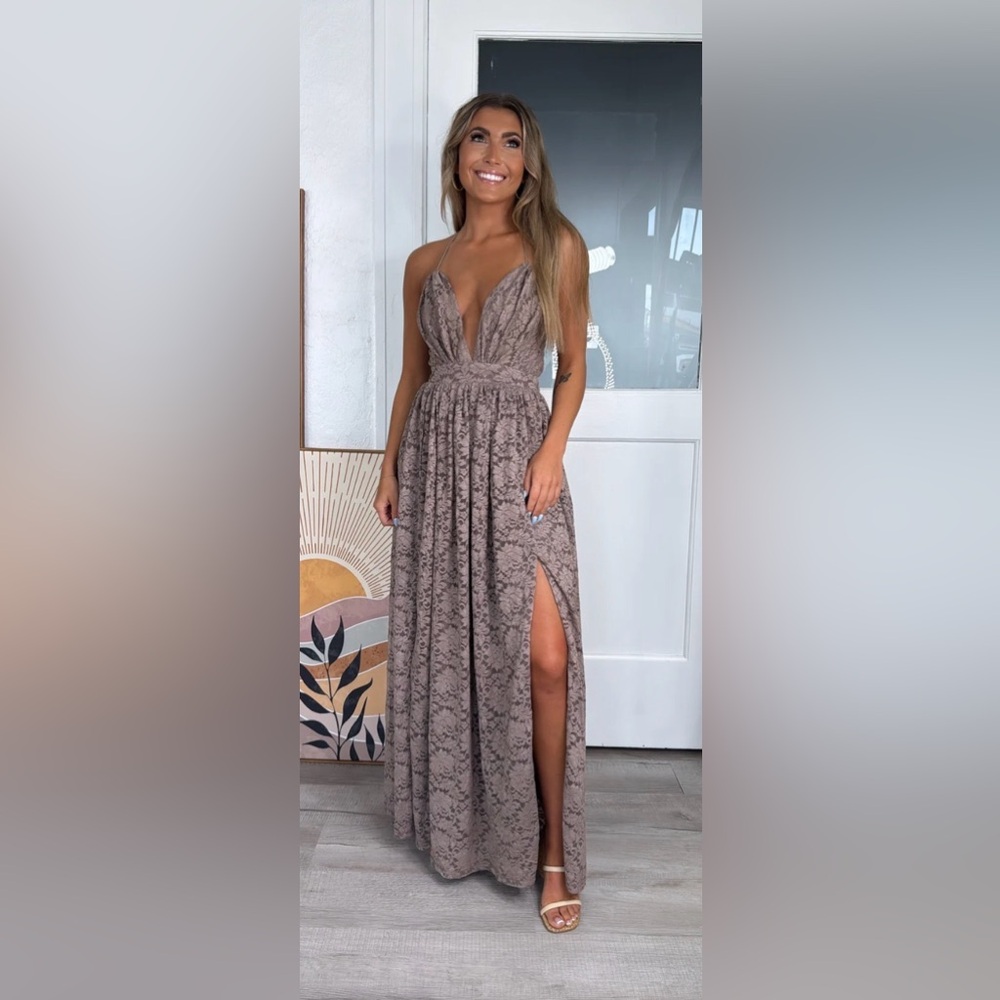 Elegant Lace Maxi Dress in Taupe